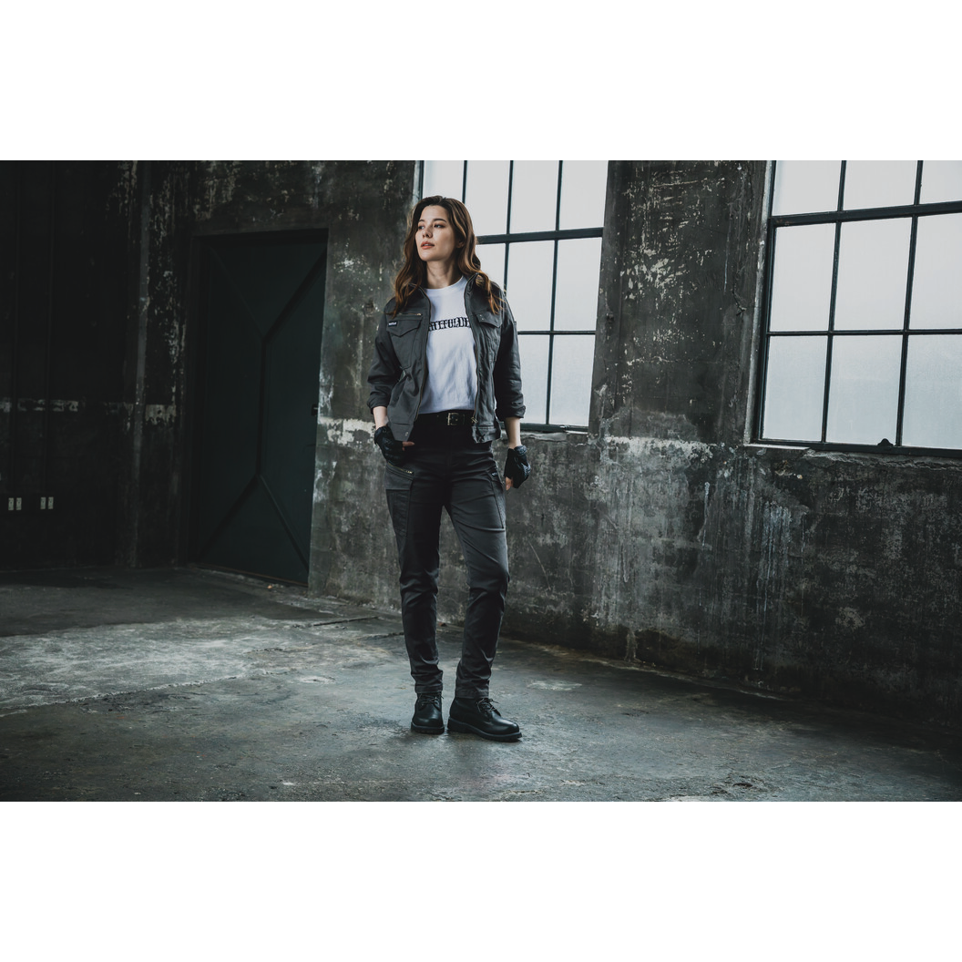 秋冬用 カーゴパンツ(ユニセックス) バートル 842