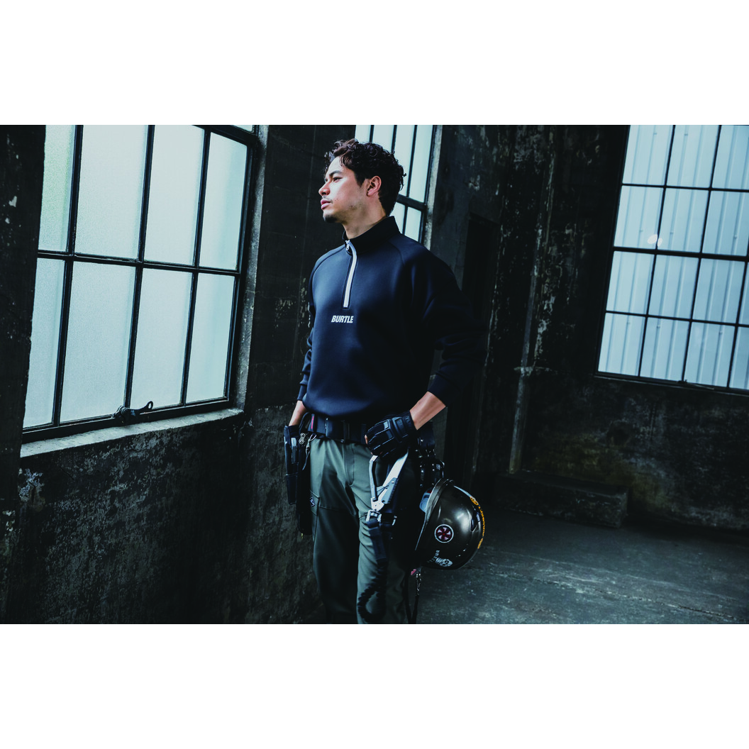 秋冬用 エアーテックハーフジップ(ユニセックス) バートル 4111