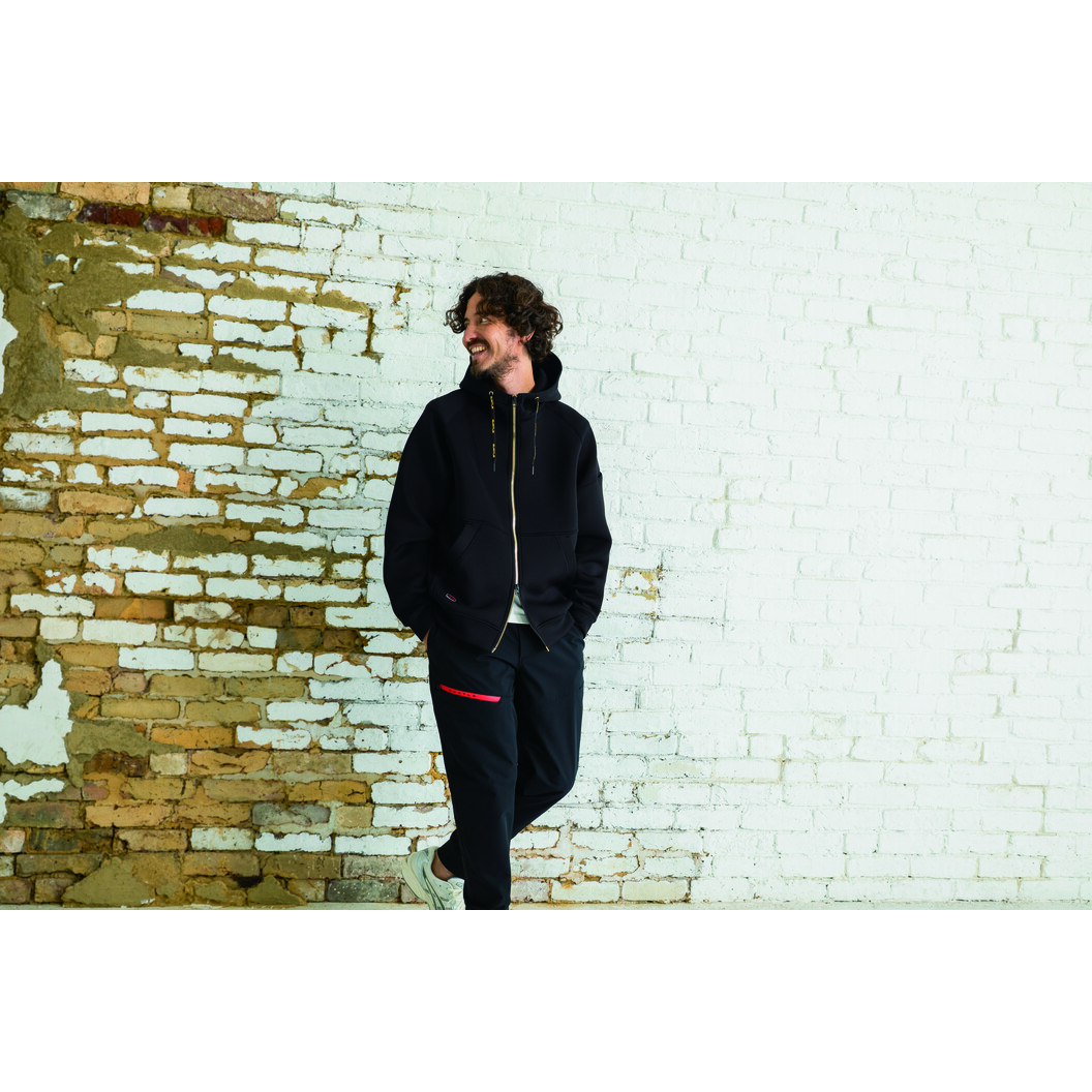 秋冬用 エアーテックジップフーディ(ユニセックス) バートル 4110