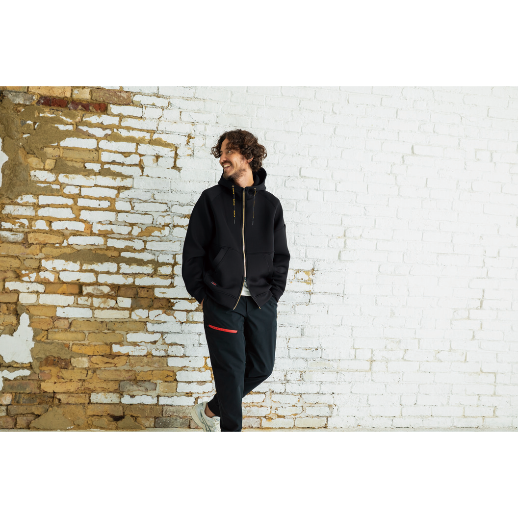 秋冬用 エアーテックジップフーディ(ユニセックス) バートル 4110